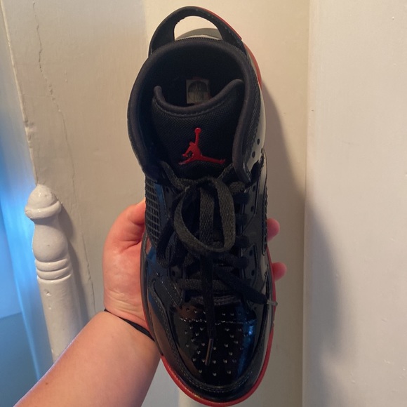 There Jordan Mars 270s size 7 in boys. - Picture 4 of 8